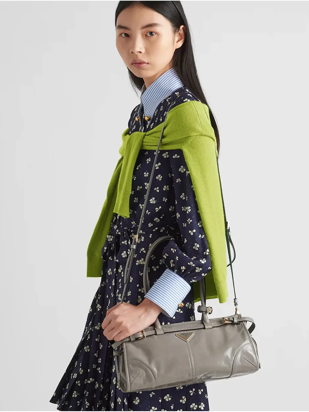 Prada Средняя кожаная сумка Pewter - фото 2