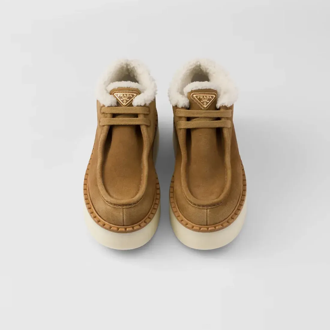 Prada Ботинки чукка из замши - фото 5