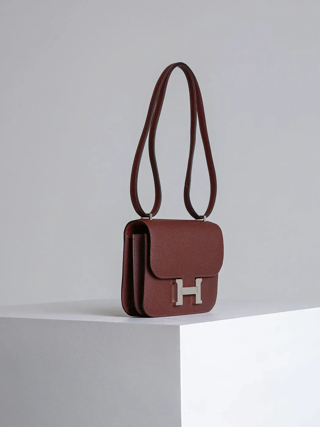 Hermès Сумка Constance 18 Mini Rouge H Epsom Palladium Hardware - фото 3