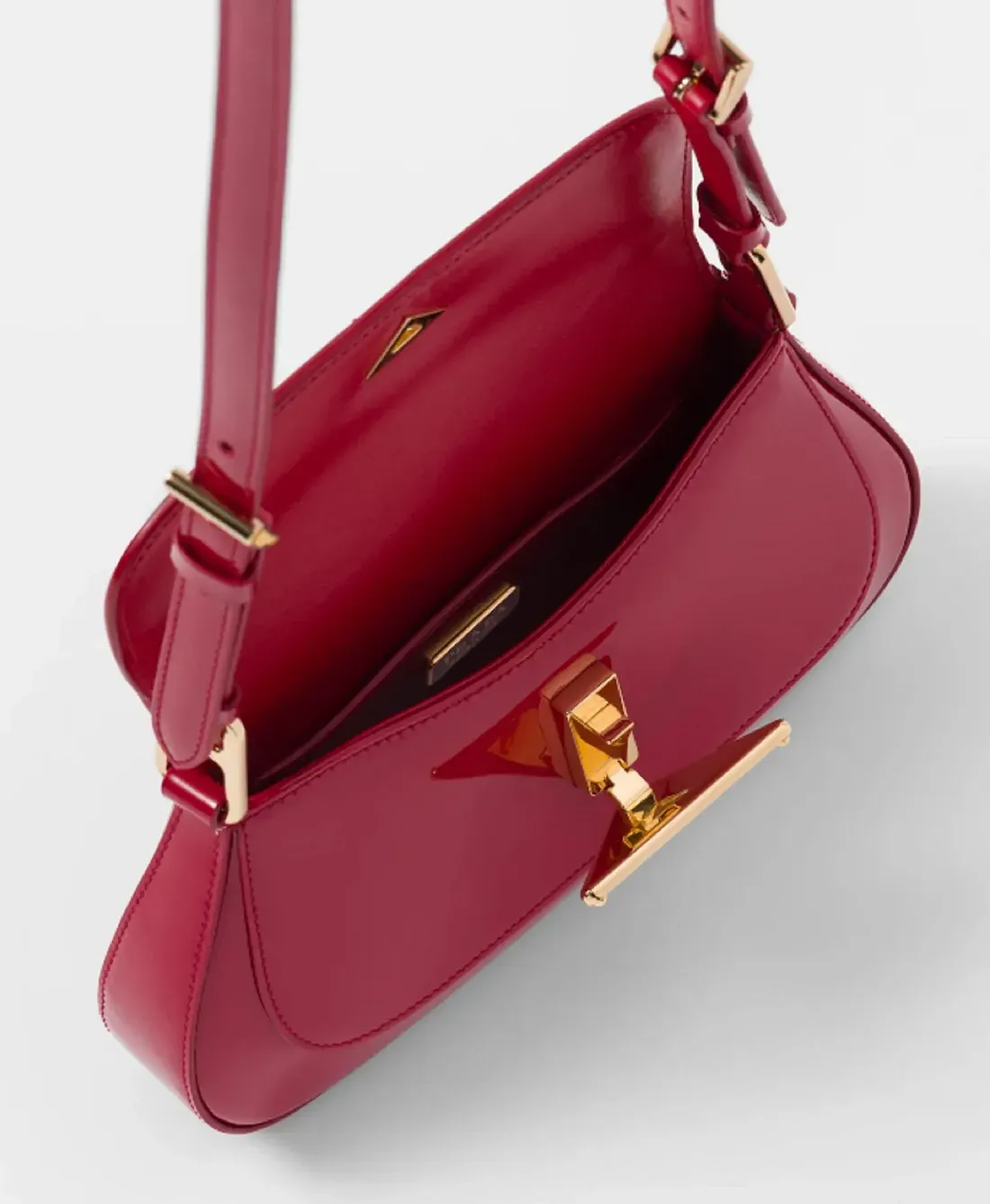 Prada Сумка из лакированной кожи Red - фото 4