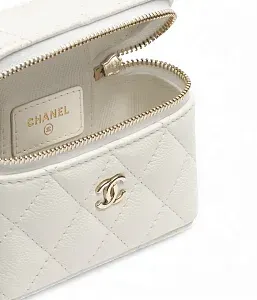 Chanel Брелок для сумочки White - фото 3