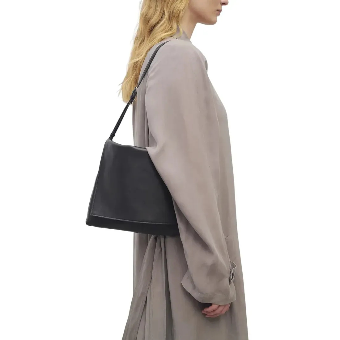 The Row Сумка Nan Shoulder Black из кожи Black - фото 2