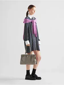Prada Большая кожаная сумка Pewter - фото 8