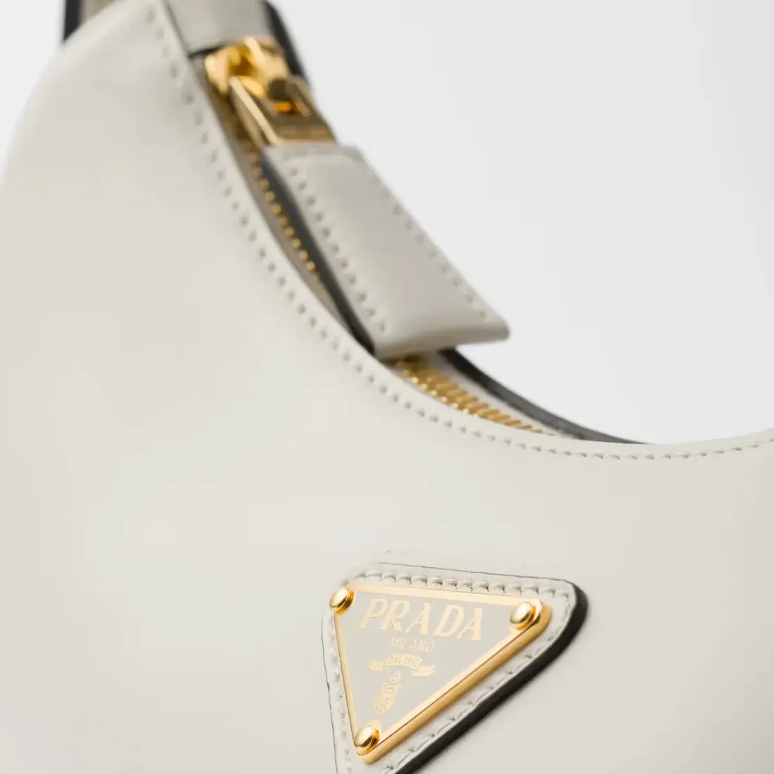 Prada Маленькая кожаная сумка через плечо Arque White - фото 6