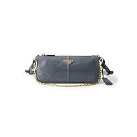 Prada Сумка средняя Re-Edition 2002 Air Force Blue - фото 1