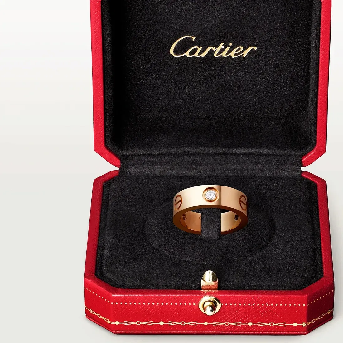 Cartier Кольцо Love с тремя бриллиантами Pink Gold - фото 5