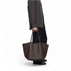 The Row Сумка XL Park Tote Deep Brown из кожи Deep Brown - фото 2