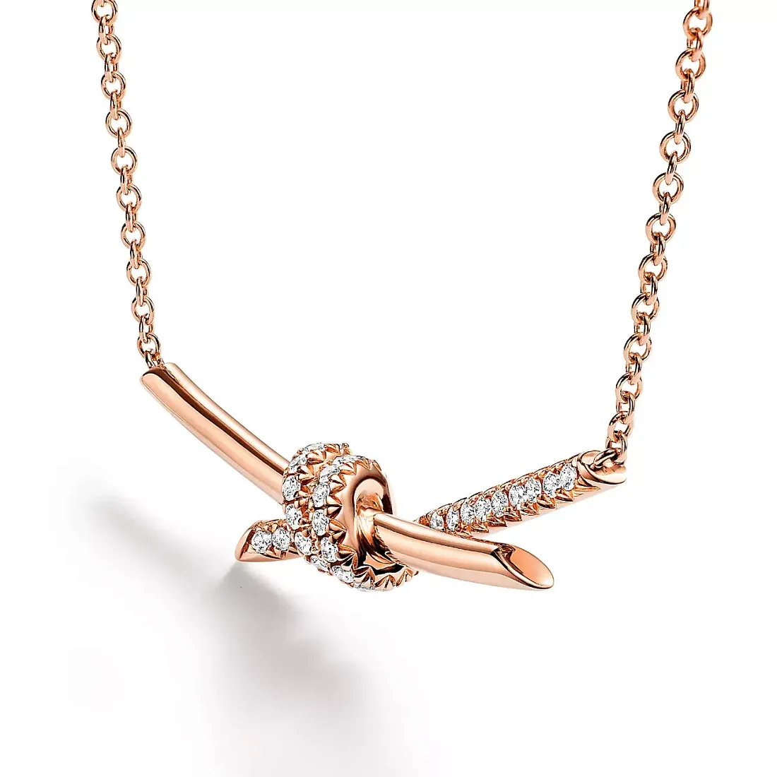 Tiffany & Co. Подвеска Knot Pendant with Diamonds Rose Gold - фото 3