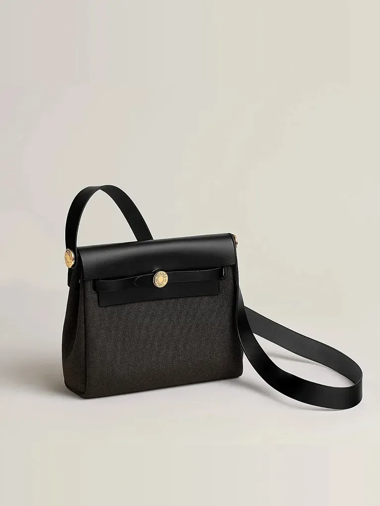 Сумка Hermes Herbag Zip 20 Dark Bronze Noir Militaire Hunter Gold Hardware - фото 2