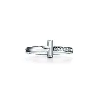Tiffany & Co. Кольцо T T1 Ring with Diamonds White Gold - фото 1