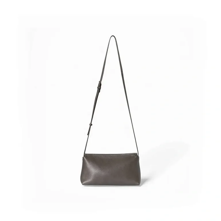 Сумка Rene Crossbody Black из кожи The Row Taupe - фото 1