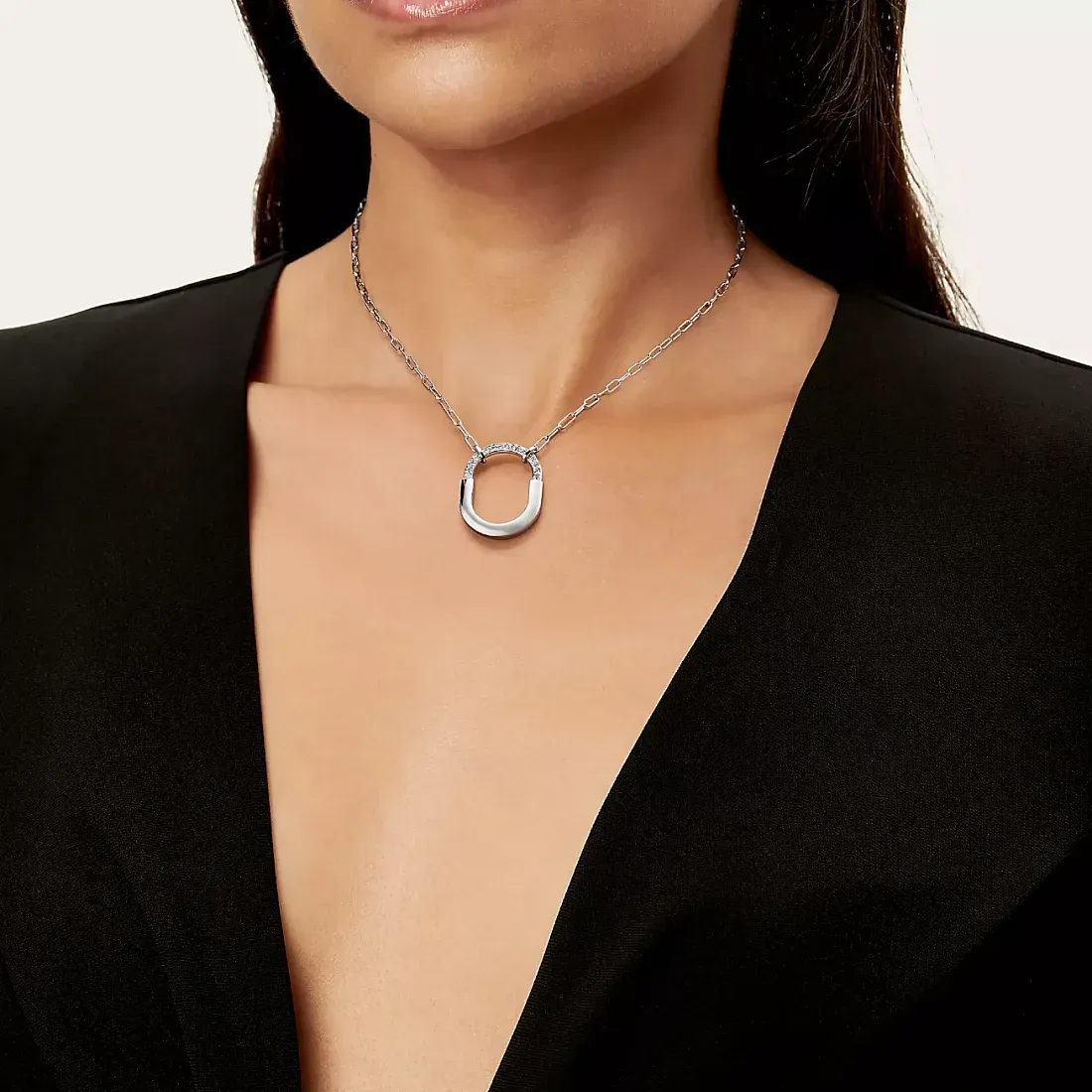 Tiffany & Co. Подвеска Lock Medium Pendant with Diamonds White Gold - фото 2