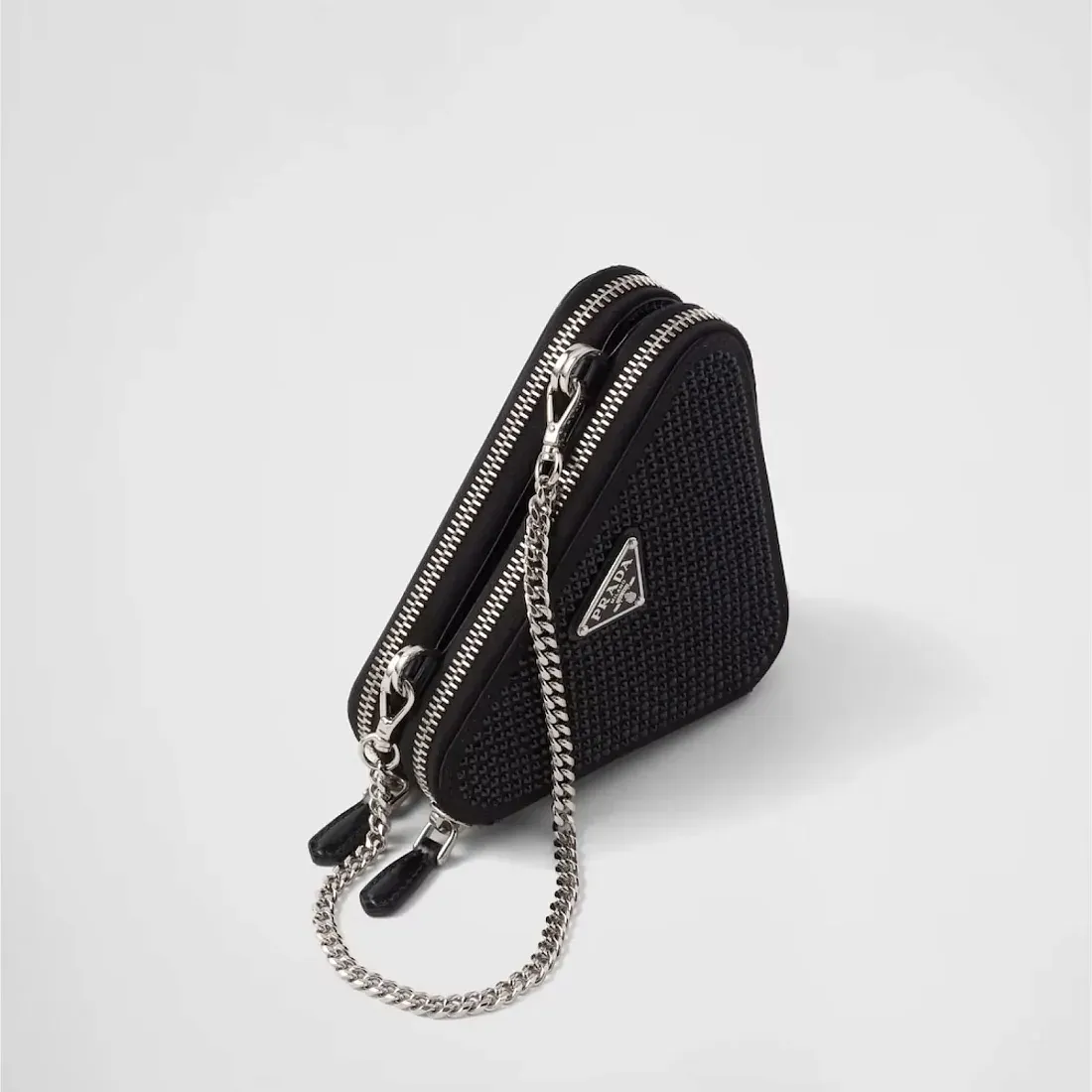 Prada Треугольная мини-сумка из атласа и кожи с декором Black - фото 3