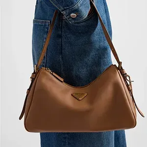 Prada Сумка на плечо Aimee Medium из кожи Caramel - фото 7