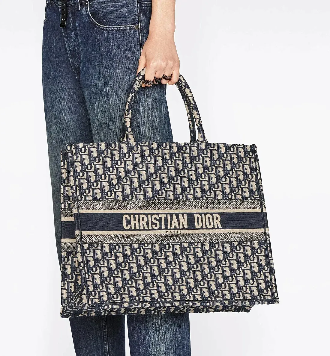 Dior Сумка Book Tote большого формата - фото 2