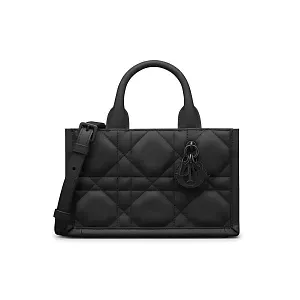 Dior Сумка Book Tote black matte calfskin мини-формата - фото 1
