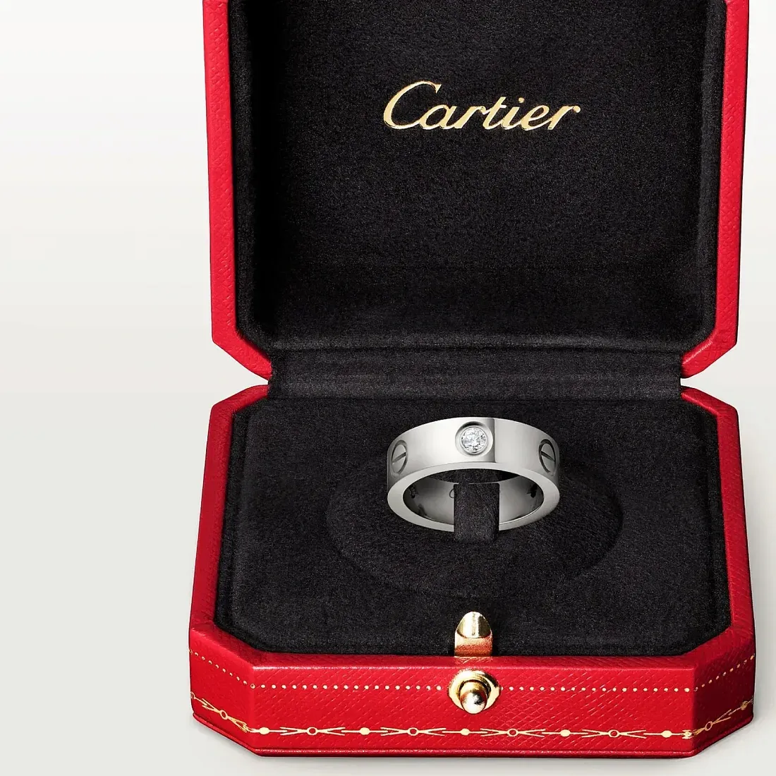 Cartier Кольцо Love с тремя бриллиантами White Gold - фото 5