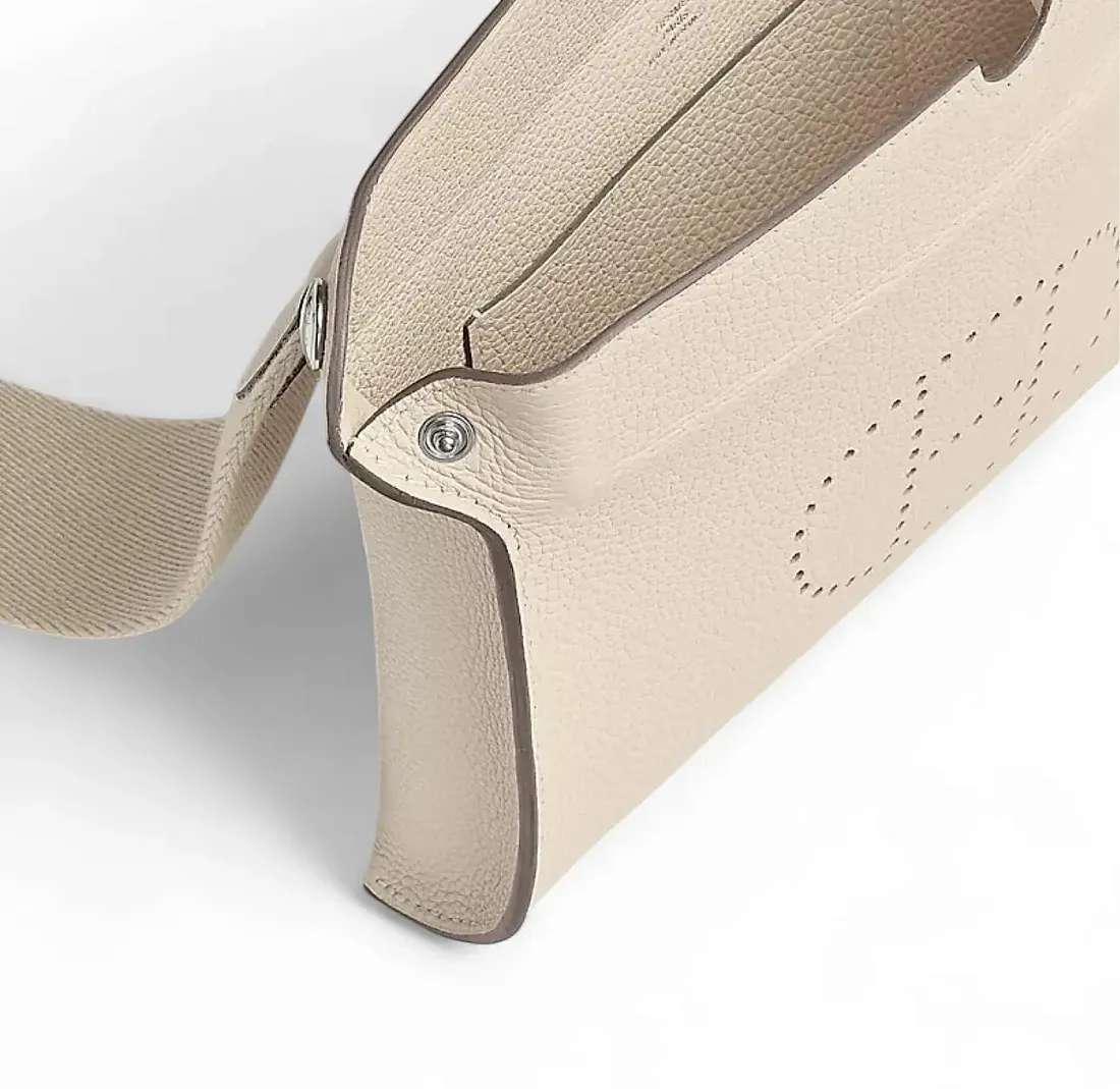 Hermès Сумка Videpoches Craie Togo Palladium Hardware - фото 3