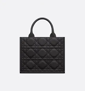 Dior Сумка Book Tote ultra-matte black calfskin маленького формата - фото 4