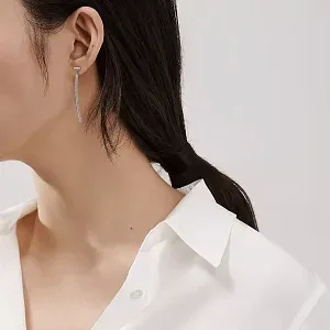 Tiffany & Co. Серьги T Diamond Bar Earrings White Gold - фото 2