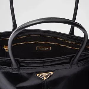 Prada Большая кожаная сумка Black - фото 7