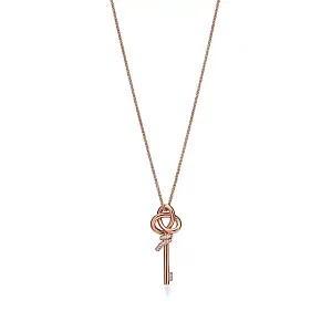 Tiffany & Co. Подвеска Knot Small Key Pendant in Rose Gold with Diamonds - фото 1