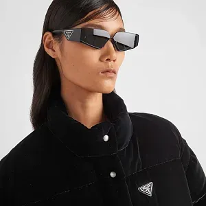 Prada Пуховик-трансформер из бархата - фото 3