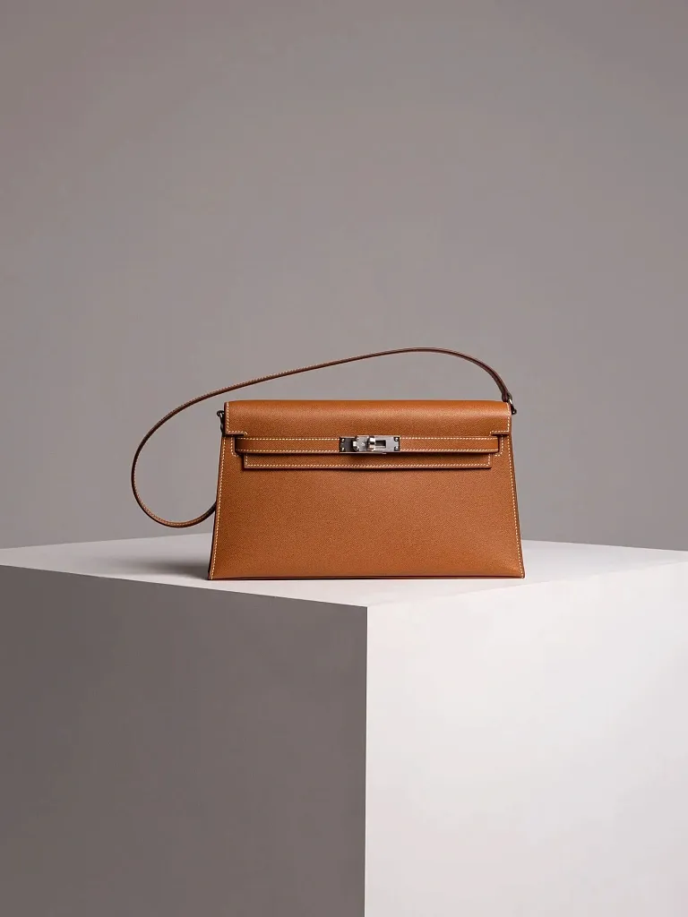 Сумка Hermes Kelly Elan Gold Madame Palladium Hardware - фото 1