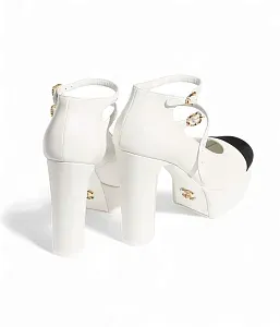 Chanel Кожаные туфли Мэри-Джейн White/Black - фото 2