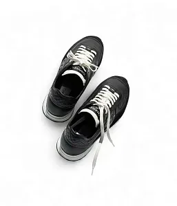 Chanel Кожаные кроссовки Black/White - фото 2