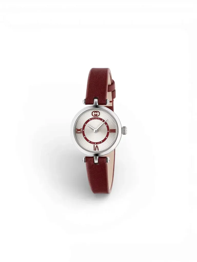 Часы Model 2000 24 Gucci - фото 1
