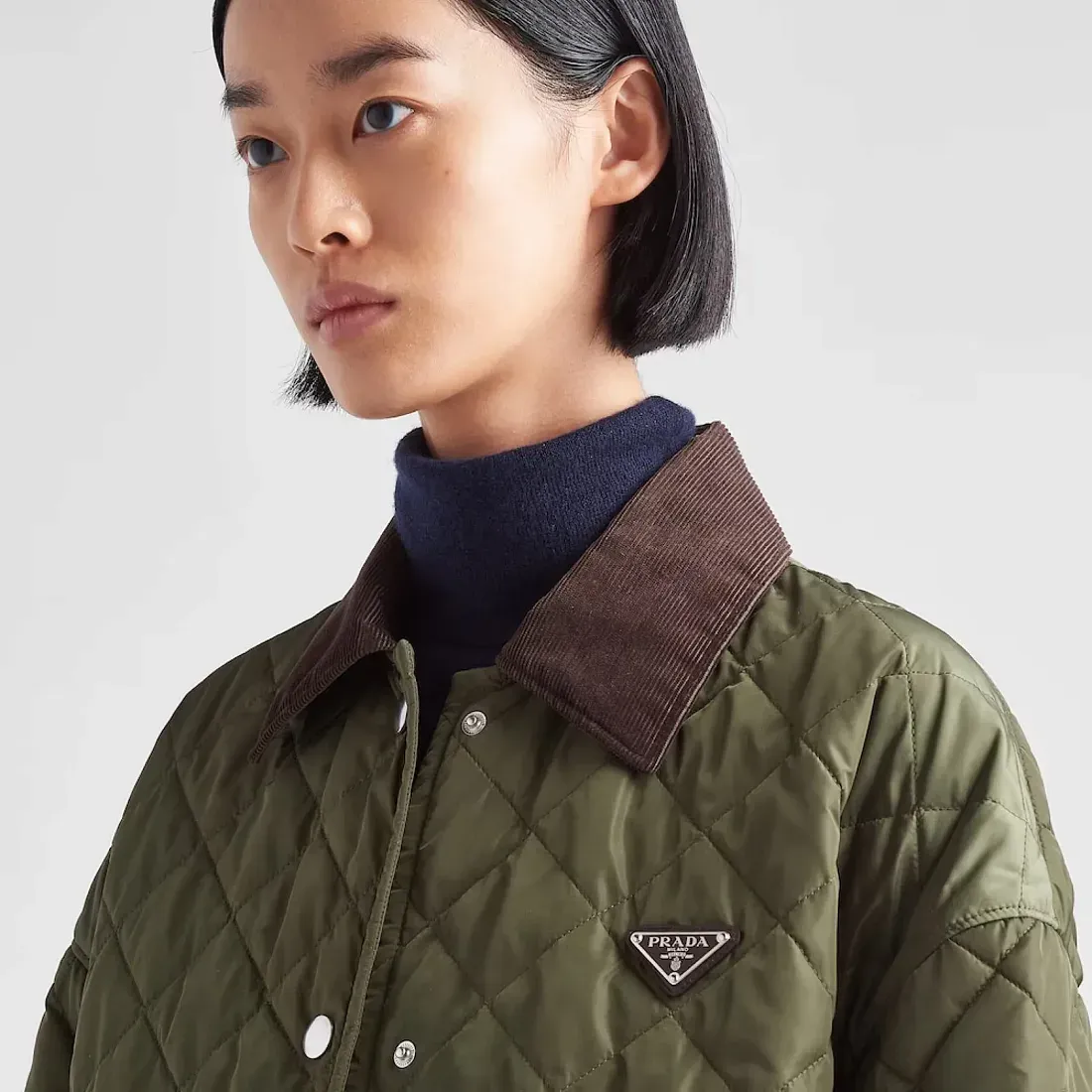 Prada Легкая куртка из Re-Nylon Military Green - фото 3
