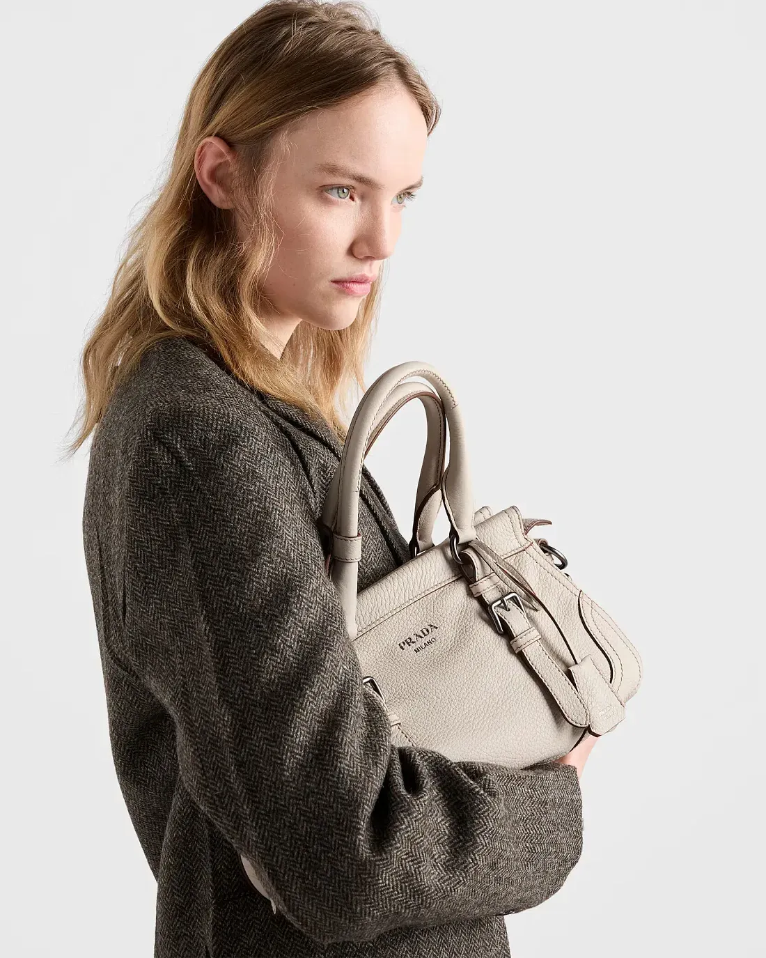 Prada Большая сумка-тоут Chalk White - фото 2