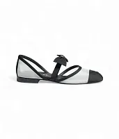 Chanel Туфли Мэри-Джейн White/Black - фото 1