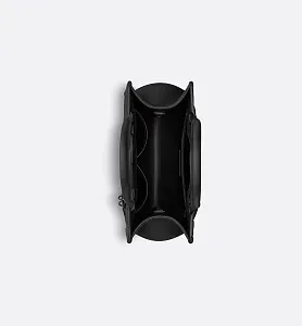 Dior Сумка Book Tote ultra-matte black calfskin маленького формата - фото 6