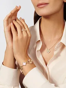 Van Cleef & Arpels Подвеска Vintage Alhambra Rose Gold - фото 2