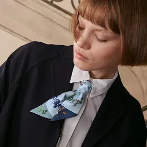 Hermès Шелковая лента Parade Twilly Bleu Glacier / Vert Amande / Or - фото 2