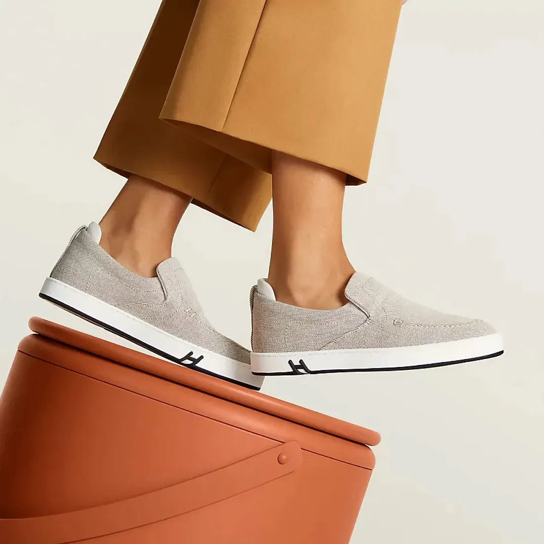 Hermès Кеды Kiddy Slip-On Prunoir / Blanc - фото 2