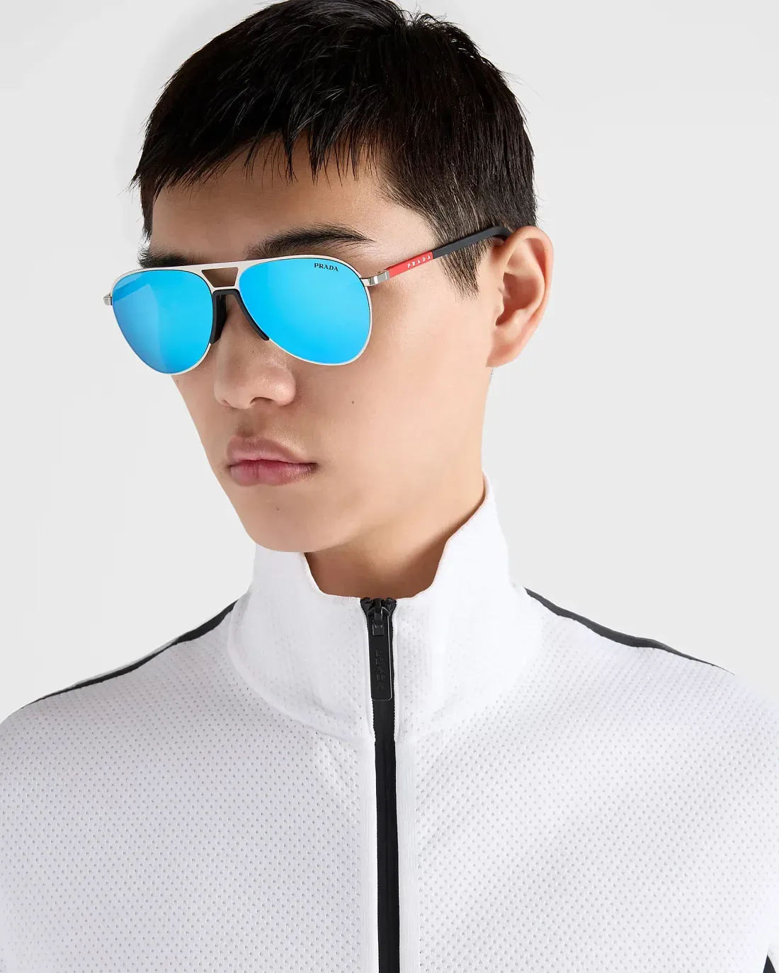 Prada Солнцезащитные очки Linea Rossa - фото 2