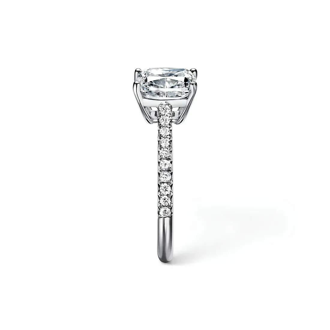 Tiffany & Co. Помолвочное кольцо Novo Cushion-cut Engagement Ring with a Pave Diamond Platinum Band - фото 4