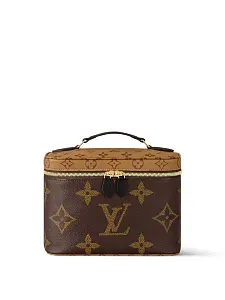 Louis Vuitton Косметичка Nice BB - фото 1