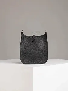 Hermès Сумка Evelyne 16 Black Clemence Palladium Hardware - фото 5