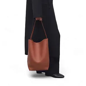 The Row Сумка Large NS Park Tote Dark Cuir из кожи - фото 2