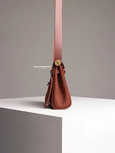 Hermès Сумка Herbag Zip 20 Rouge H Toile Militaire Vache Hunter Gold Hardware - фото 6