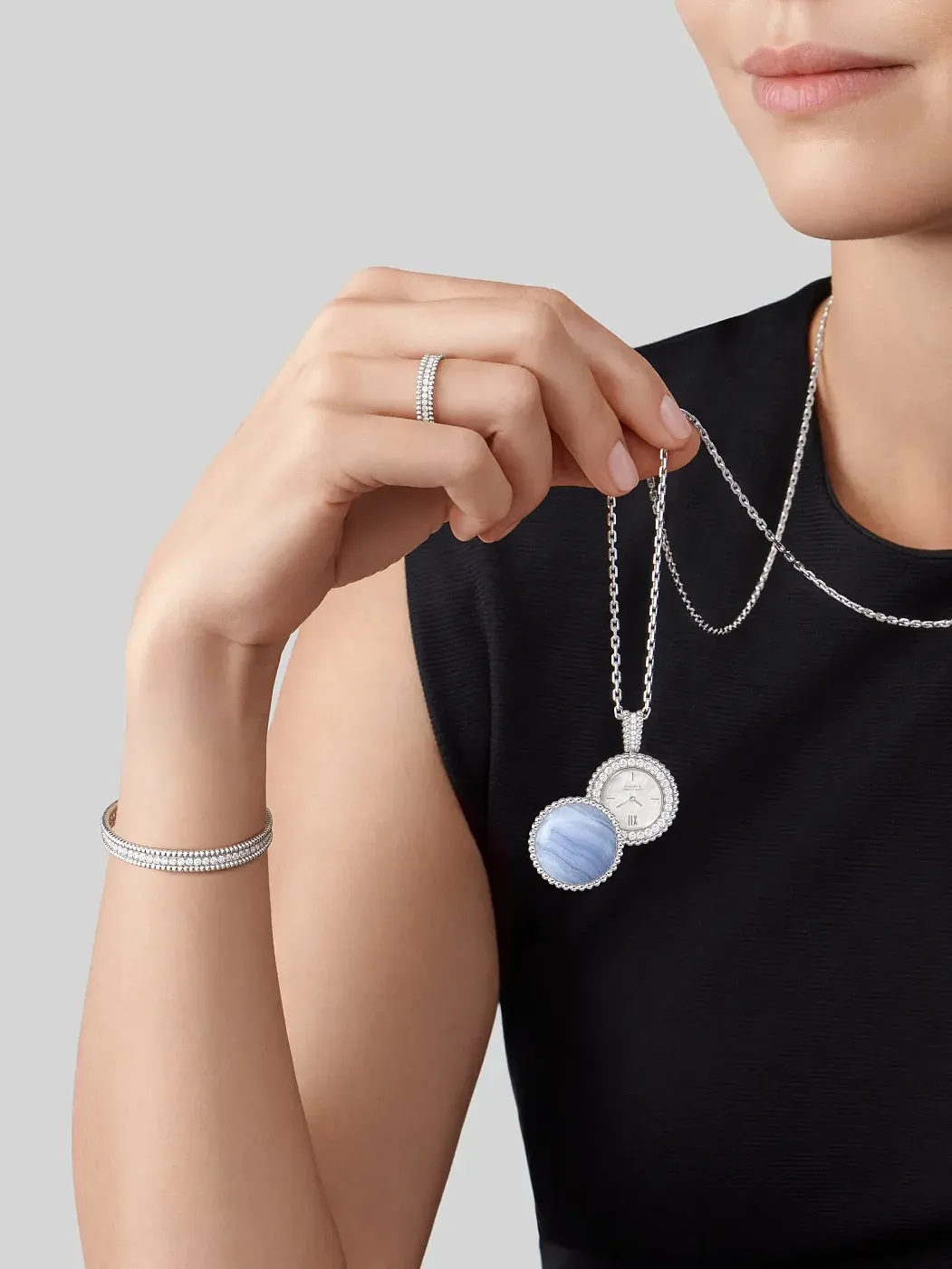 Van Cleef & Arpels Кольцо Perlee Diamants White Gold - фото 2