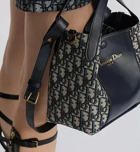 Dior Сумка-ведро Signature маленького формата - фото 3
