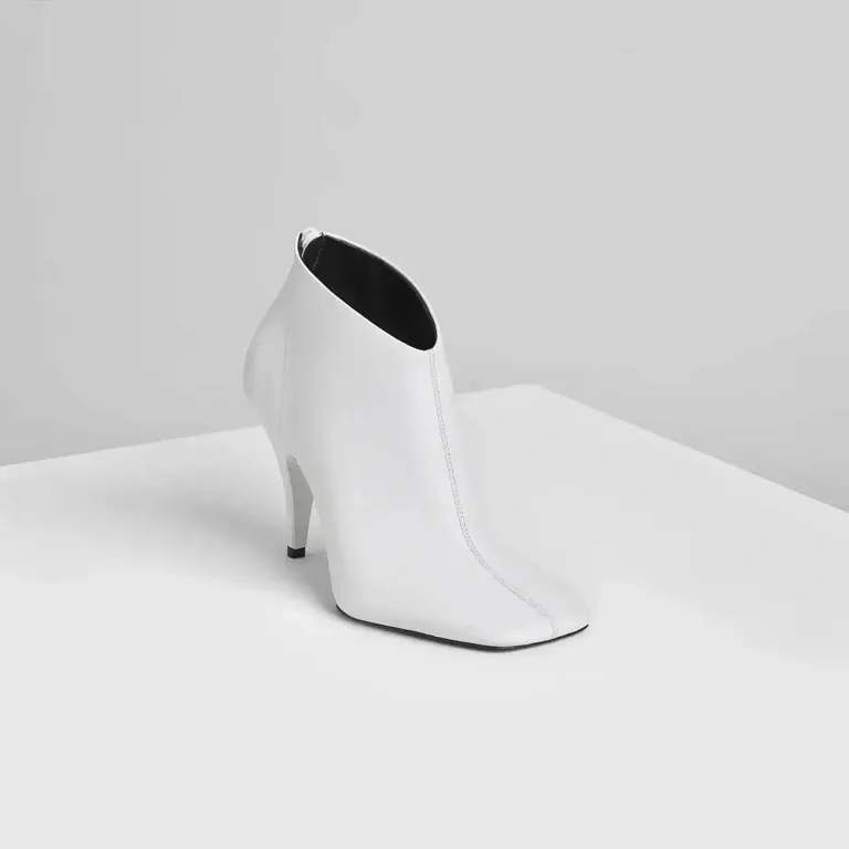 Мягкие ботильоны 90 Phoebe Philo White - фото 1