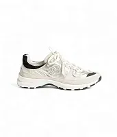 Chanel Кожаные кроссовки Light Golden / Light Gray/ Black - фото 1