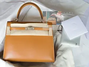 Hermès Kelly 25 Natural Sable Butler Sellier Palladium Hardware - фото 1