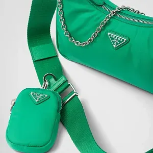 Prada Сумка Re-Edition 2005 из Re-Nylon Mint Green - фото 5